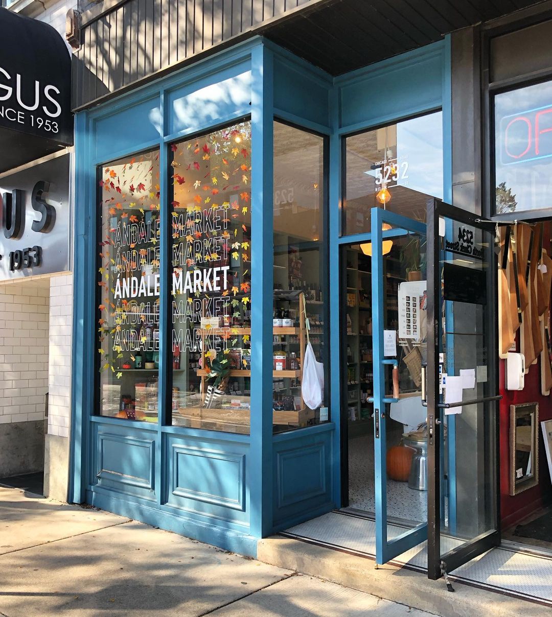 Ándale Market Store Front